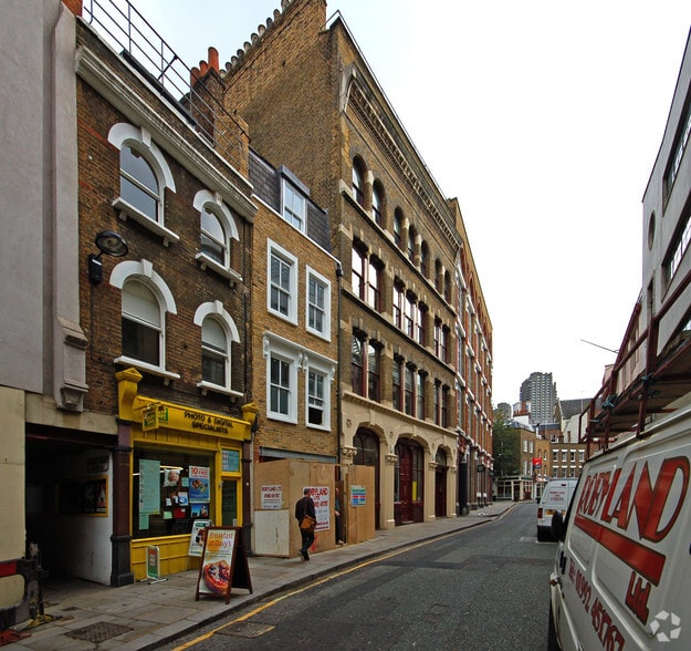 17 Cowcross St, London for sale - Building Photo - Image 2 of 3