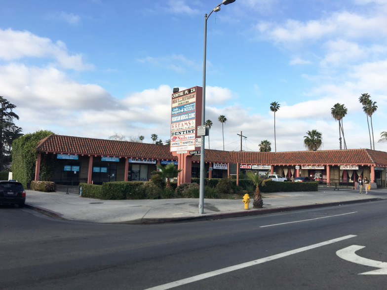 4352-4366 Fountain Ave, Los Angeles, CA for lease - Building Photo - Image 3 of 9