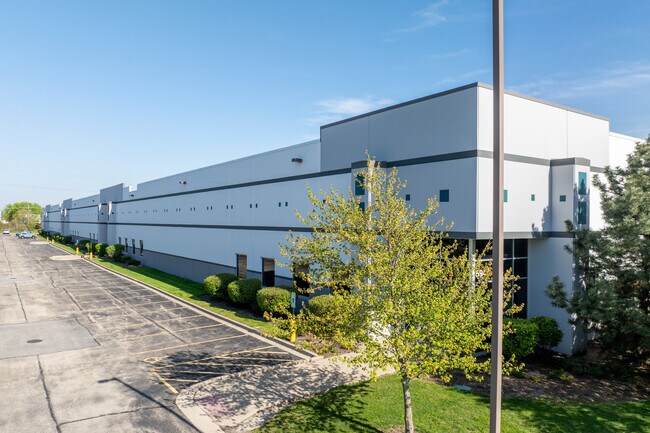 Plus de détails pour 594 Territorial Dr, Bolingbrook, IL - Industriel à louer