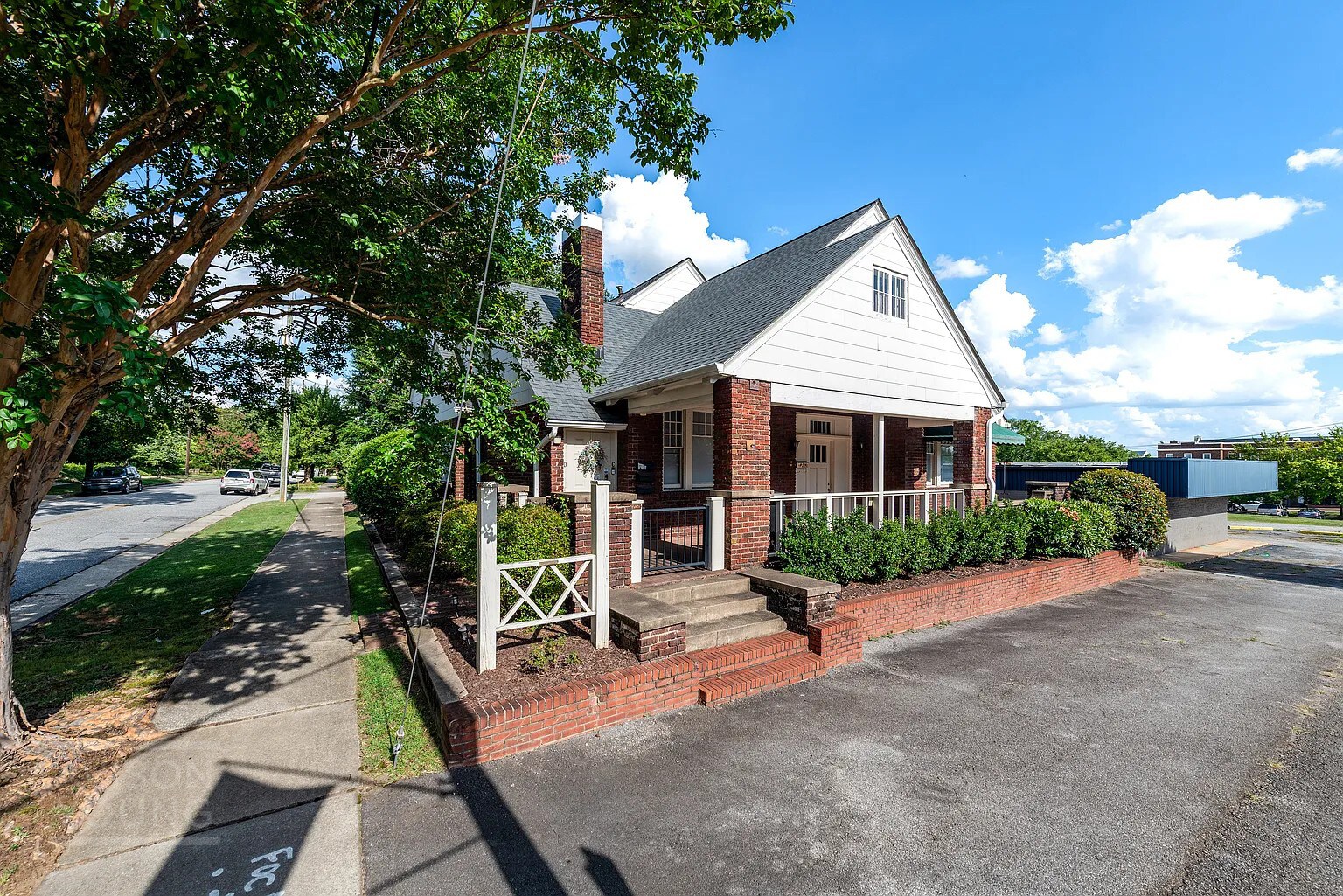 312 Rutherford St, Greenville, SC à louer Photo du bâtiment- Image 1 de 7