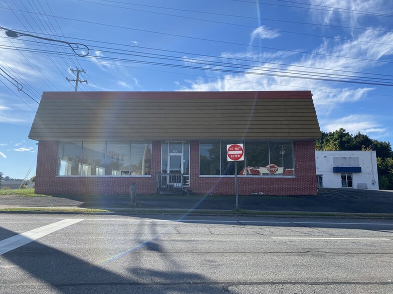 1908 E Walnut Ave, Dalton, GA for sale - Primary Photo - Image 1 of 1