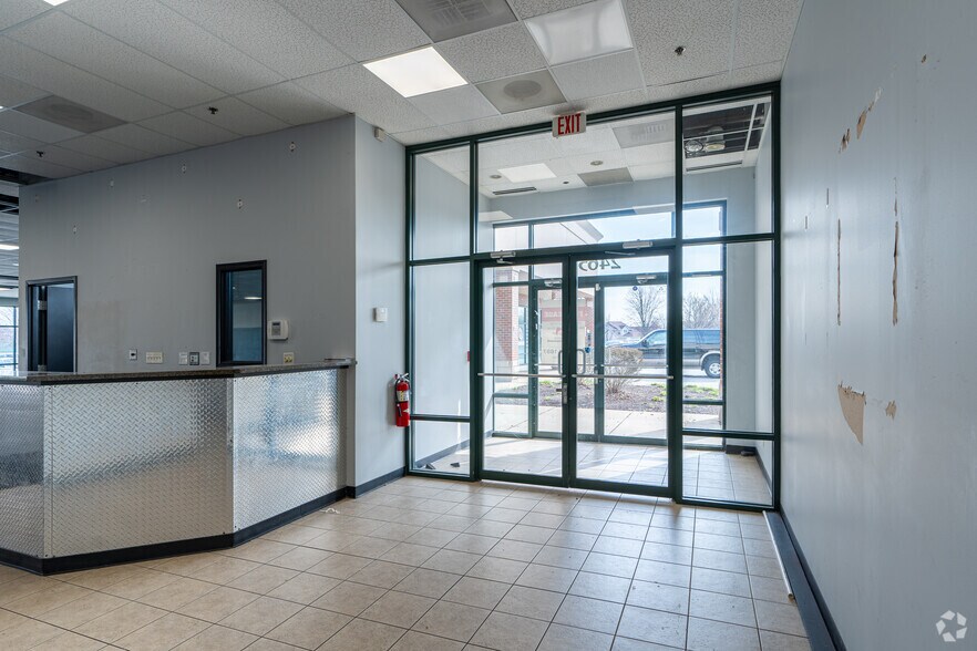 2351-2499 Lincoln Hwy, New Lenox, IL à louer - Photo intérieure - Image 3 de 15