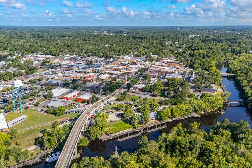 1809 Highway 544, Conway, SC à vendre - Photo du bâtiment - Image 3 de 25