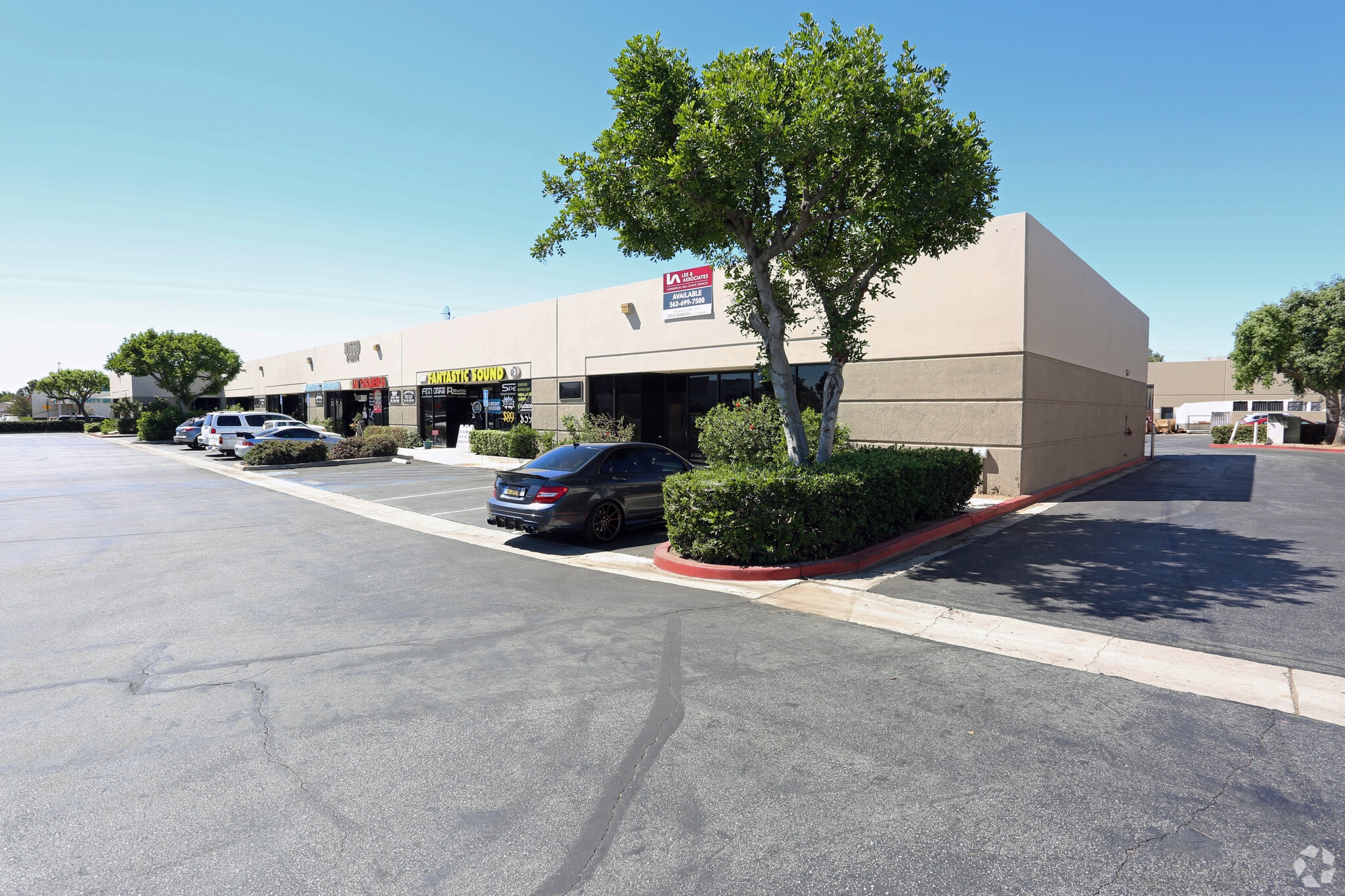 10550 Ramona Ave, Montclair, CA for lease Primary Photo- Image 1 of 8