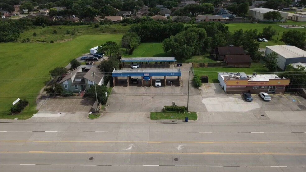 2717 1/2 25th Ave N, Texas City, TX à vendre - Vidéo sur l’inscription commerciale - Image 3 de 8