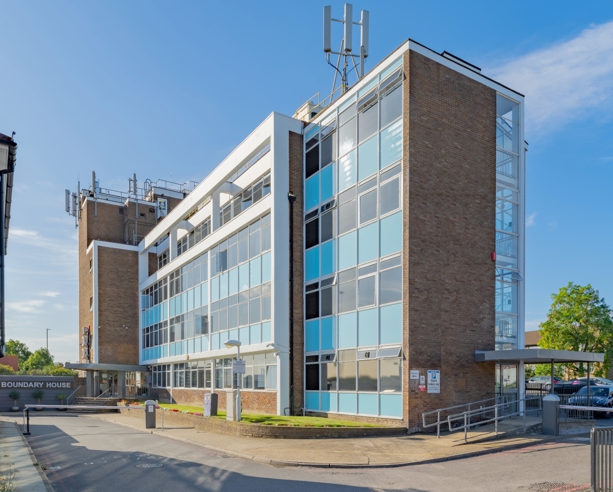 Boston Rd, London for lease Primary Photo- Image 1 of 34
