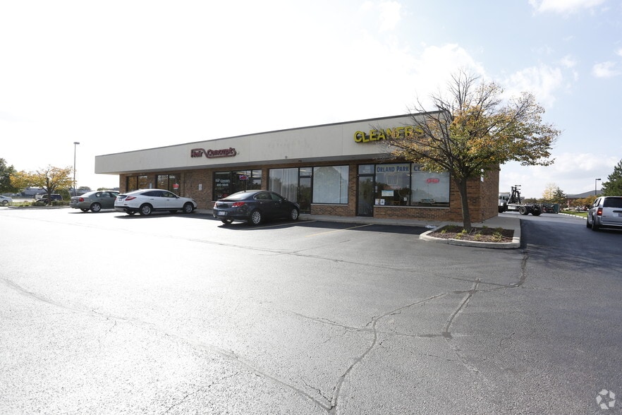 9400-9432 143rd St, Orland Park, IL for lease - Building Photo - Image 3 of 4