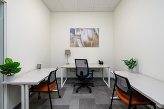 10926 David Taylor Dr, Charlotte, NC à louer Photo du bâtiment- Image 2 de 3