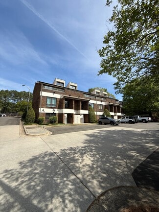 Plus de détails pour 3326 Durham Chapel Hill Blvd, Durham, NC - Bureau à vendre