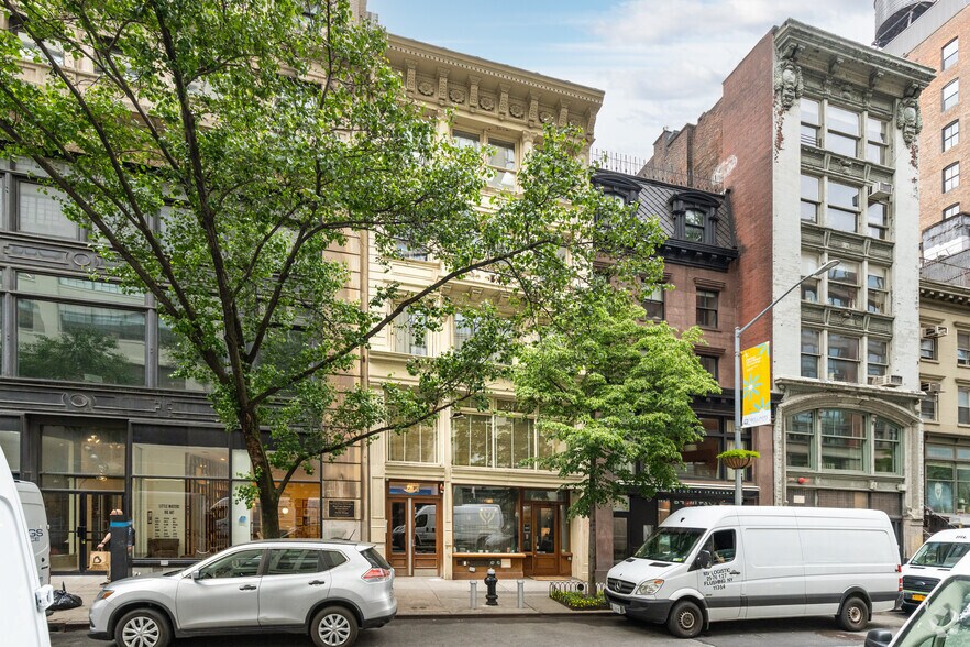 44 W 22nd St, New York, NY à louer - Photo du bâtiment - Image 2 de 4