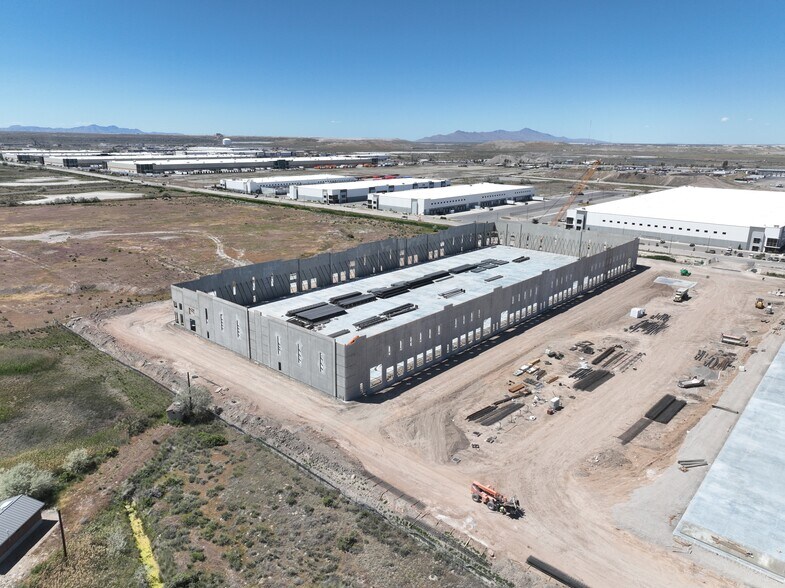 6165 Beagley Rd, West Valley City, UT for lease - Building Photo - Image 2 of 2