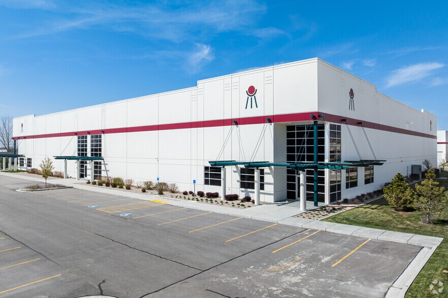 205 N 1140 W, Ogden, UT à louer - Photo principale - Image 2 de 12