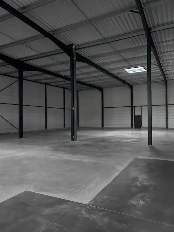 Bureau dans Miribel à louer Photo du bâtiment- Image 1 de 12