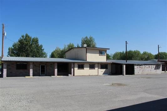 702 S Main St, Yerington, NV for sale - Primary Photo - Image 1 of 12