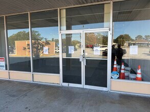 3550 S Washington Ave, Titusville, FL à louer Photo intérieure- Image 2 de 9