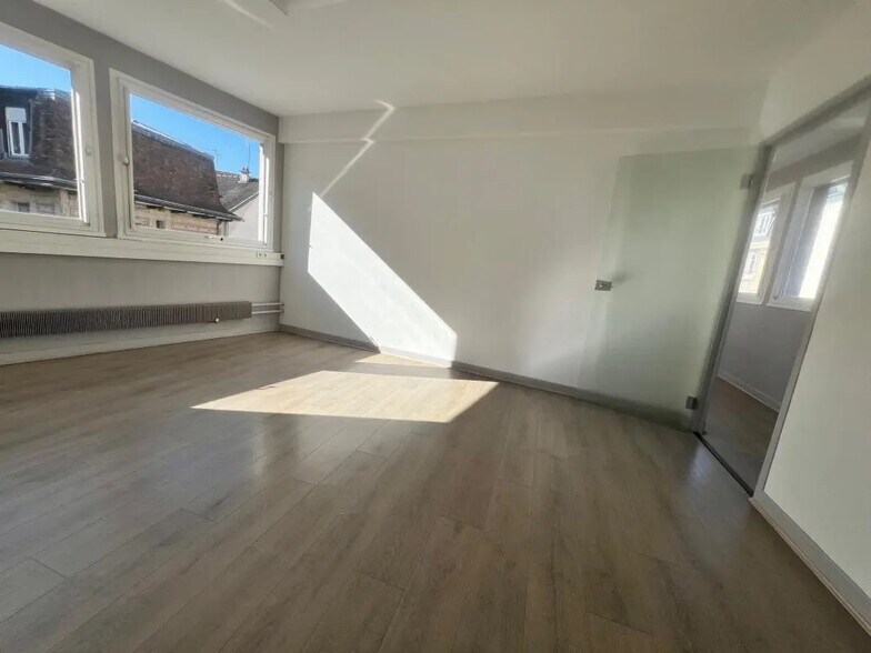 Bureau dans Reims à vendre - Photo intérieure - Image 3 de 18