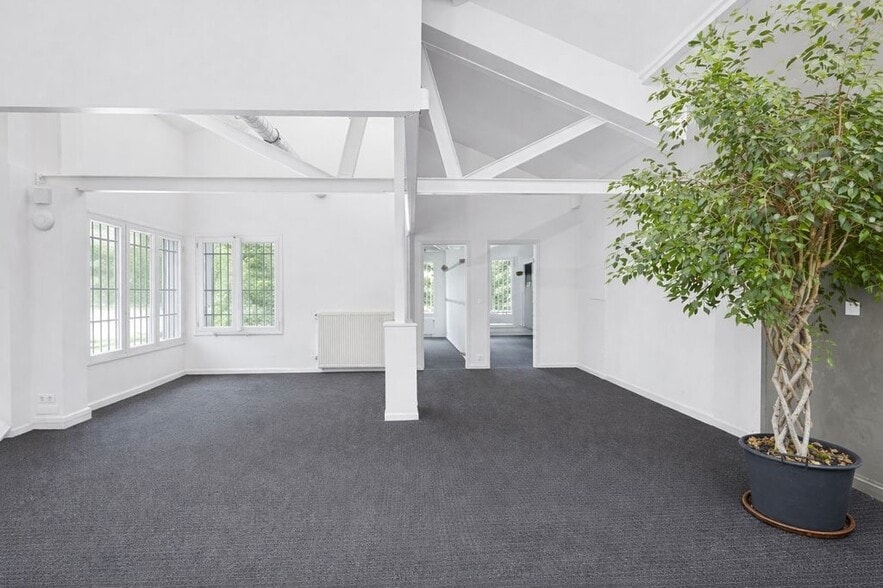 230 Rue Du Faubourg Saint-Antoine, Paris à louer - Photo intérieure - Image 2 de 9