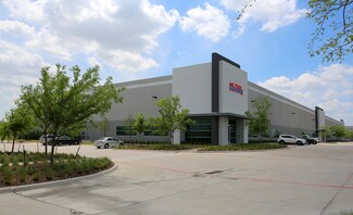 Plus de détails pour 501 Southwestern Blvd, Coppell, TX - Industriel à louer