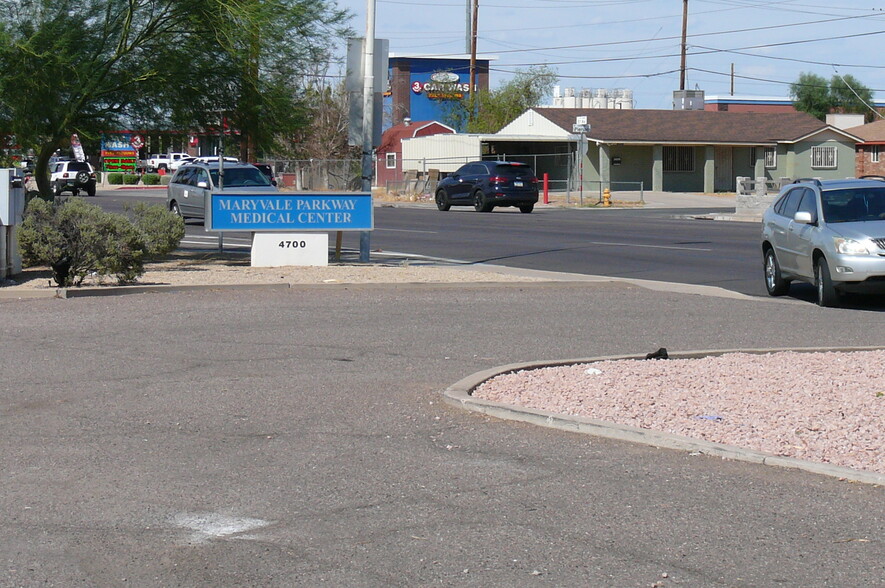 4700 N 51st Ave, Phoenix, AZ for lease - Building Photo - Image 2 of 9