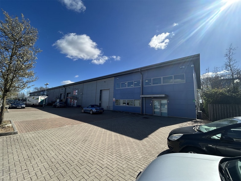 Stirling Way, Cambridge for lease - Building Photo - Image 3 of 4