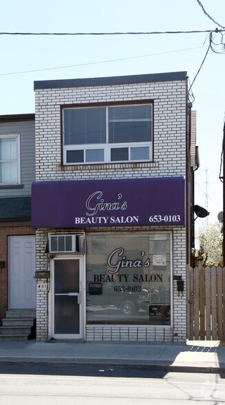 451 Rogers Rd, Toronto, ON à vendre - Photo principale - Image 1 de 2