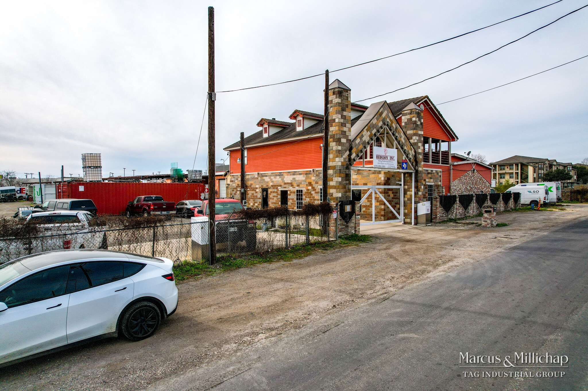 8514 Brucks Dr, Converse, TX for sale Primary Photo- Image 1 of 7