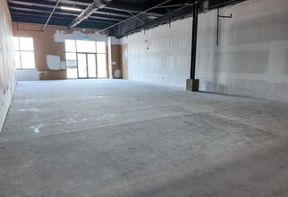 3509-3517 W 57th St, Sioux Falls, SD for lease Interior Photo- Image 2 of 6