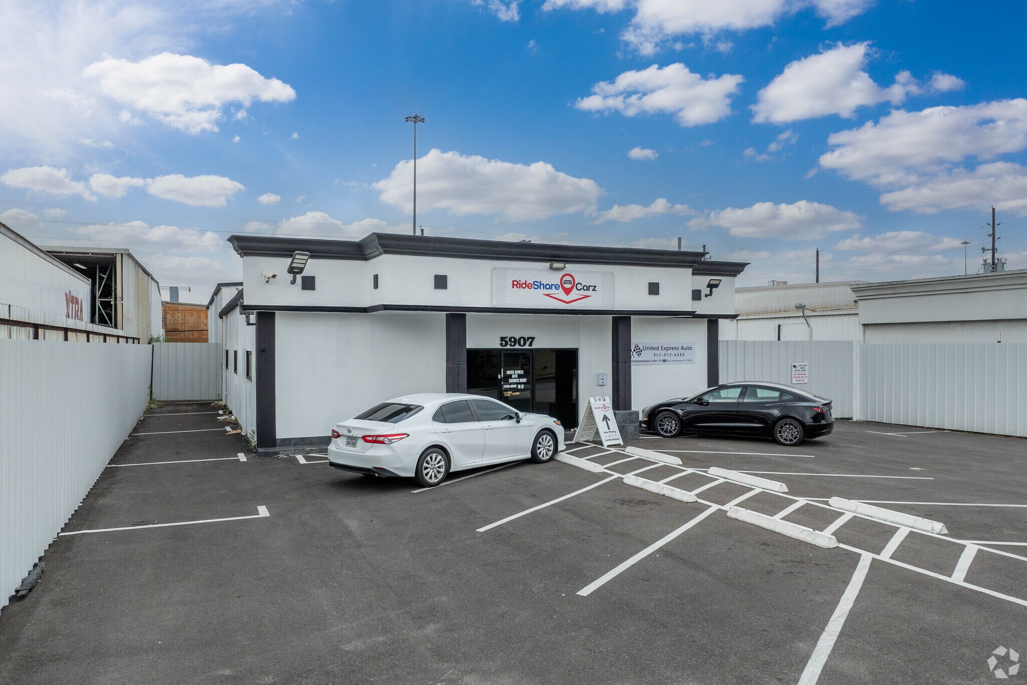 5907 Star Ln, Houston, TX for lease Building Photo- Image 1 of 6