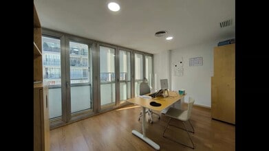 Carrer de Balmes, 196-200, Barcelone, Barcelona à louer - Vidéo sur l’inscription commerciale