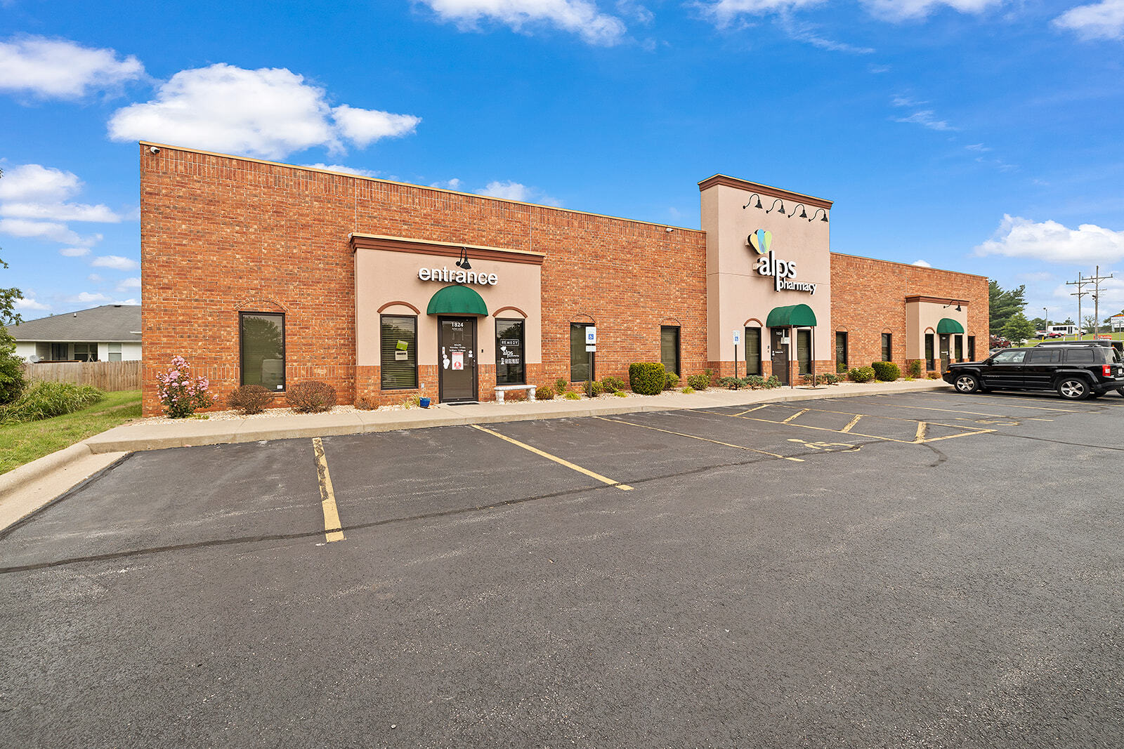 1824 N Hwy CC, Nixa, MO for lease Building Photo- Image 1 of 54