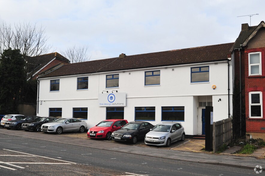 152-154 London Rd, Greenhithe à vendre - Photo du bâtiment - Image 3 de 4
