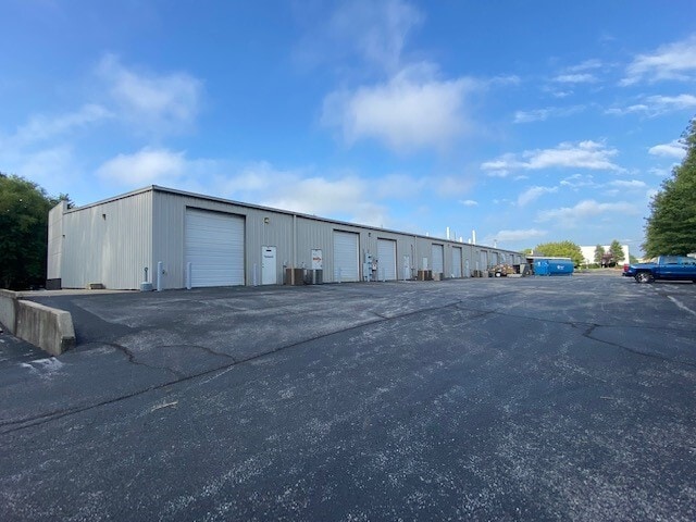 2709 SE Otis Corley Dr, Bentonville, AR for lease - Building Photo - Image 2 of 4