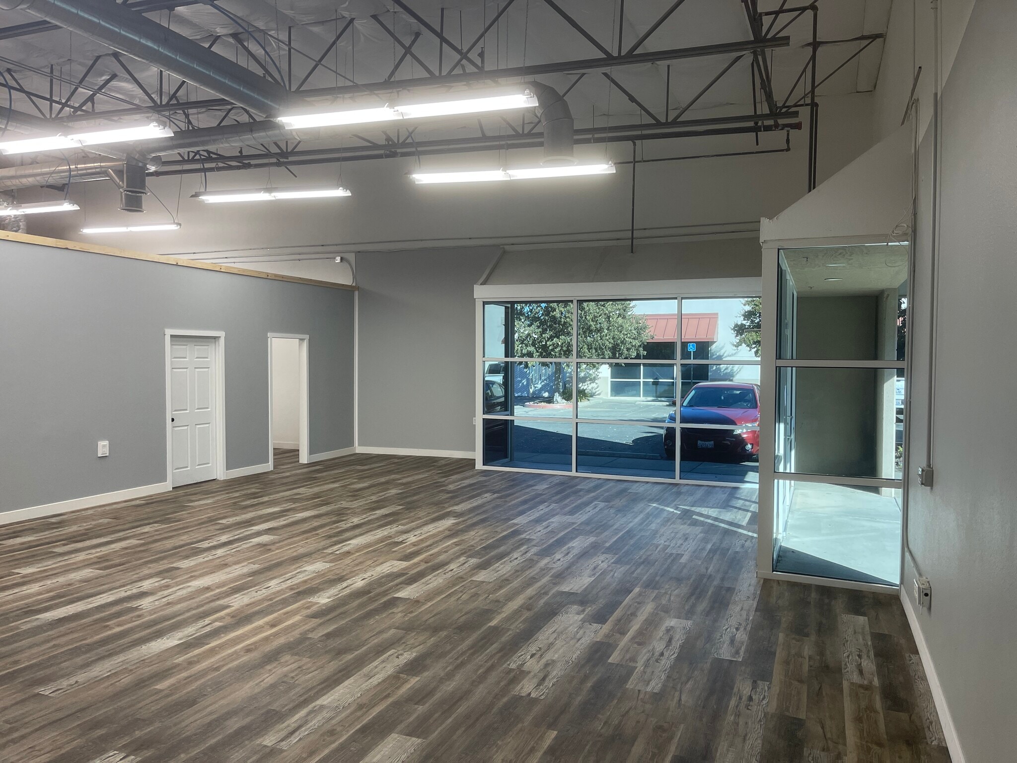 20 N East St, Woodland, CA for lease Interior Photo- Image 1 of 16