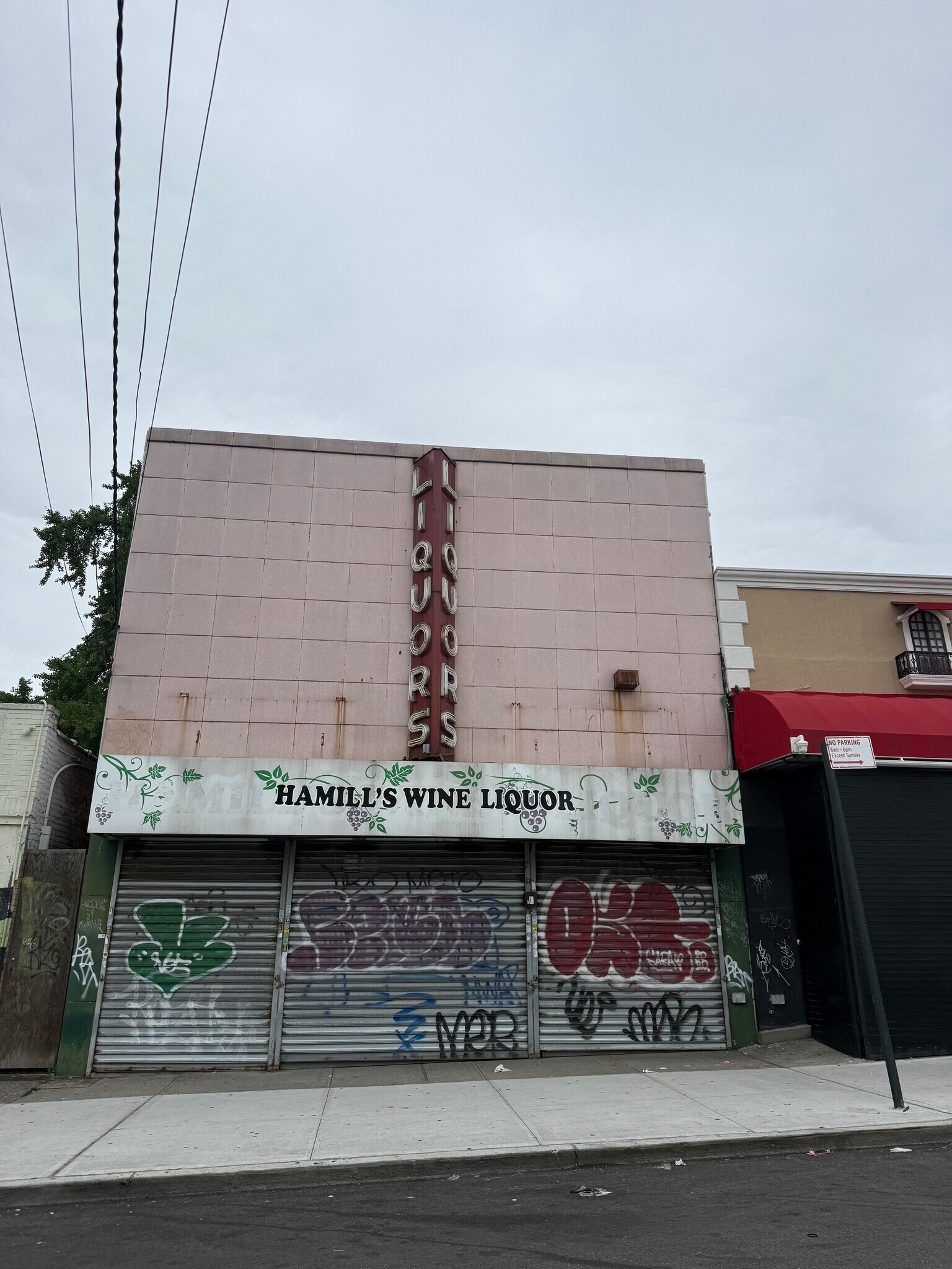 12211 20th Ave, College Point, NY à vendre Photo principale- Image 1 de 4