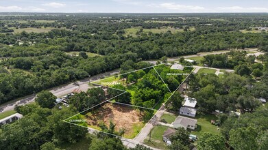 320 S S Wilcox St, Rockdale, TX - Aerial map view