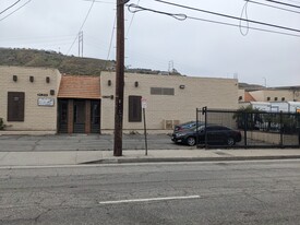 12621-12627 Foothill Blvd, Sylmar CA - Entrepôt