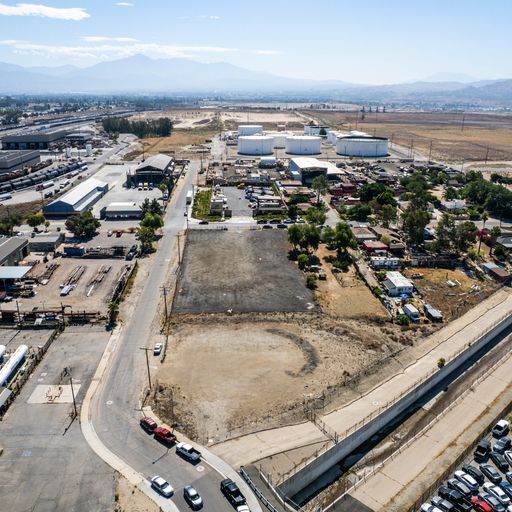 1960 S Date Ave, Bloomington, CA for lease - Aerial - Image 2 of 11