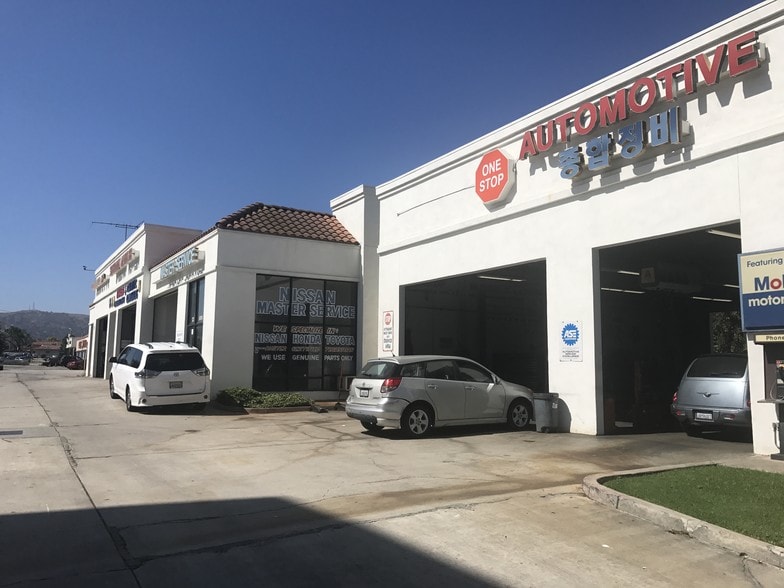 18955 Labin Ct, Rowland Heights, CA for lease - Building Photo - Image 2 of 18