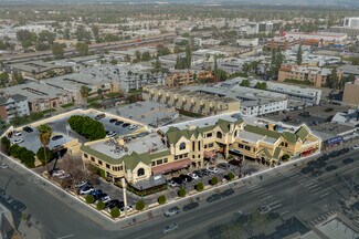 Plus de détails pour 18645-18663 Ventura Blvd, Tarzana, CA - Commerce de détail à vendre