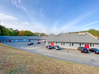 Plus de détails pour 58 Macy St, Amesbury, MA - Commerce de détail à vendre