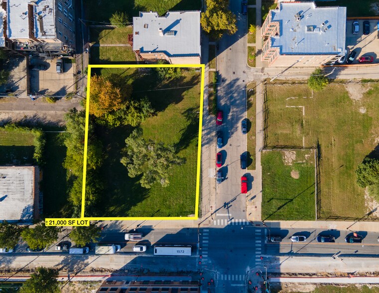 556 47th St, Chicago, IL à vendre - Aérien - Image 2 de 2