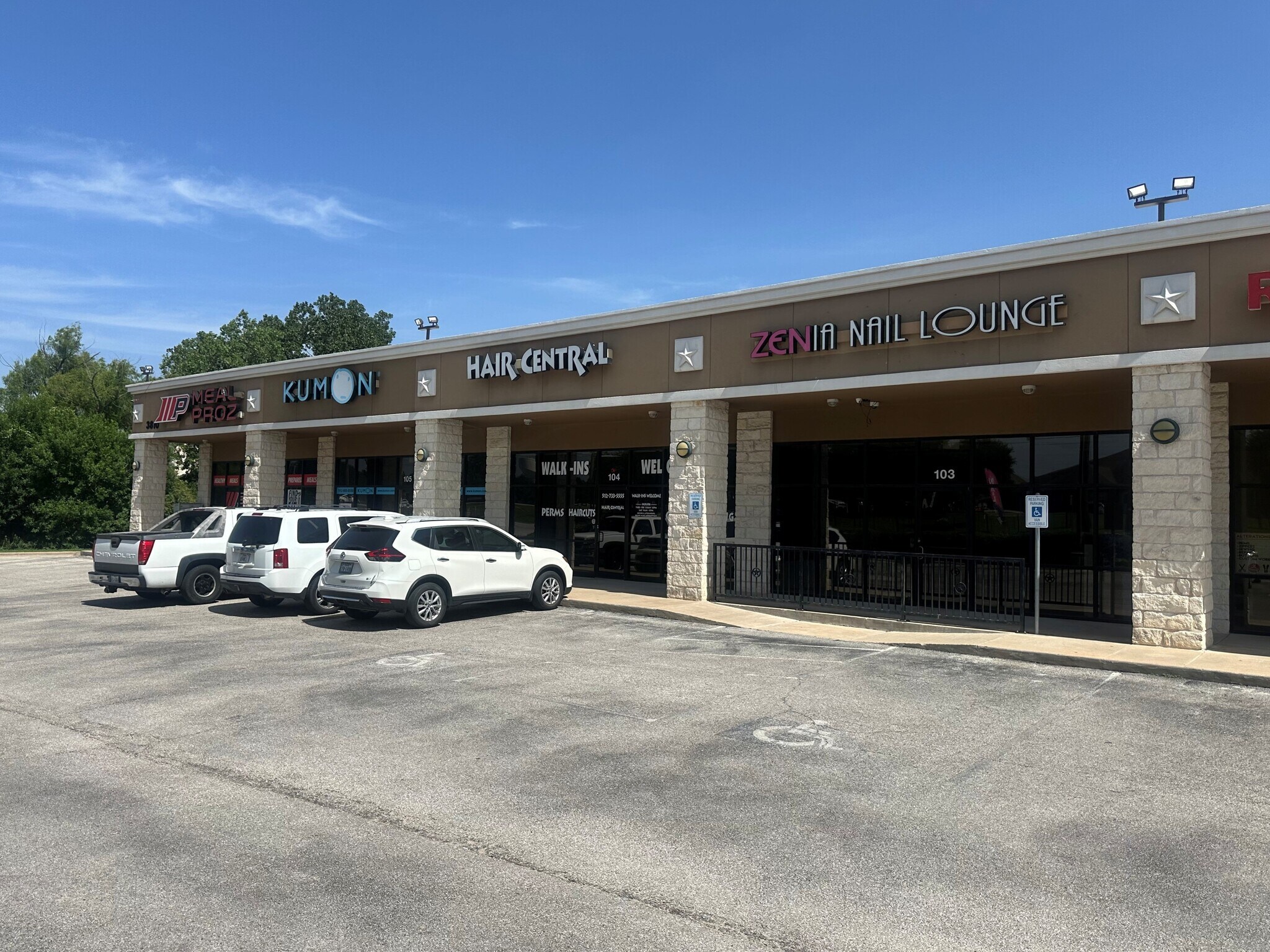 3810 Gattis School Rd, Round Rock, TX à louer Photo principale- Image 1 de 3