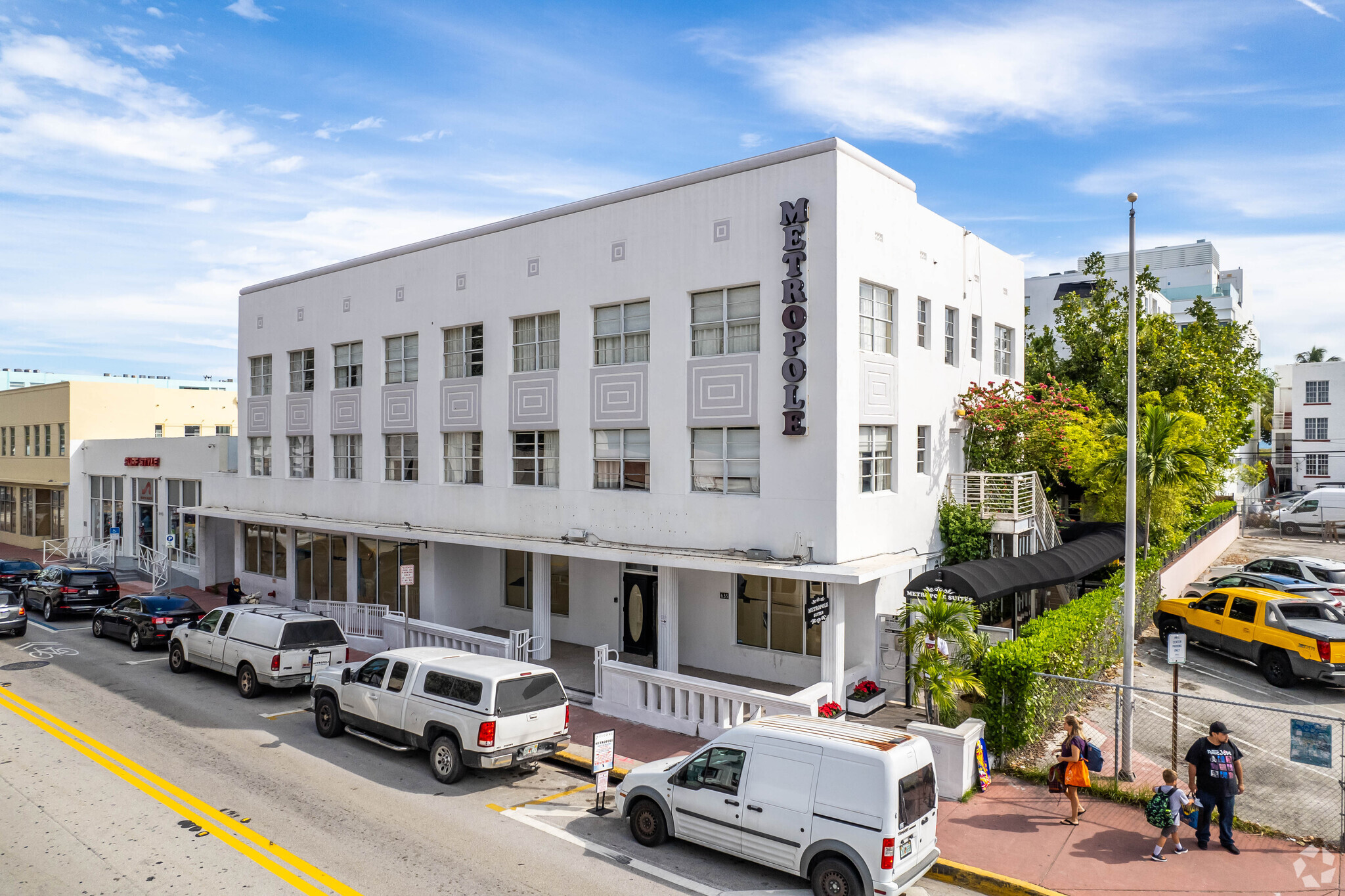 635 Collins Ave, Miami Beach, FL for sale Primary Photo- Image 1 of 1