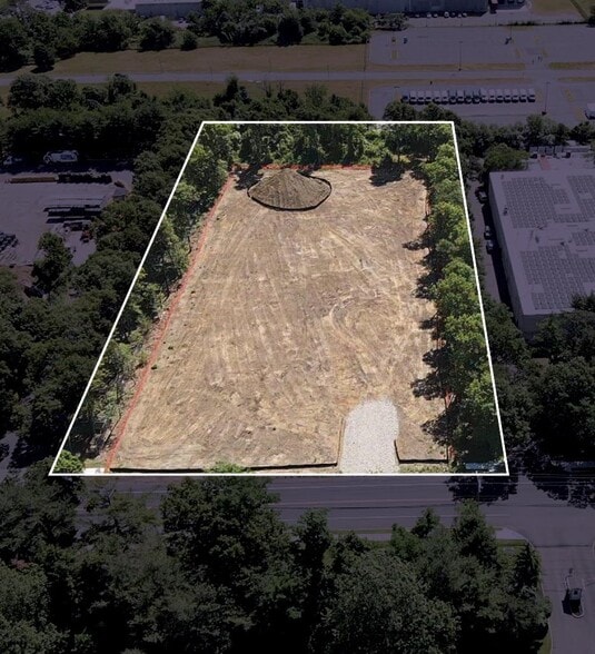 Lots A & B - Total 4.09 Acres portefeuille de 2 propriétés à vendre sur LoopNet.ca - Photo du bâtiment - Image 2 de 3