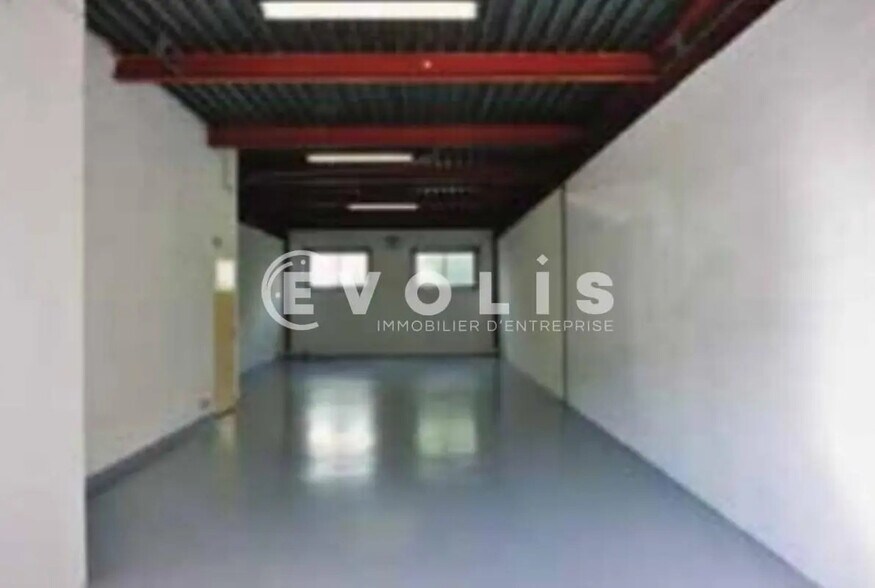 17 Rue Des Cerisiers, Lisses à louer - Photo intérieure - Image 2 de 2