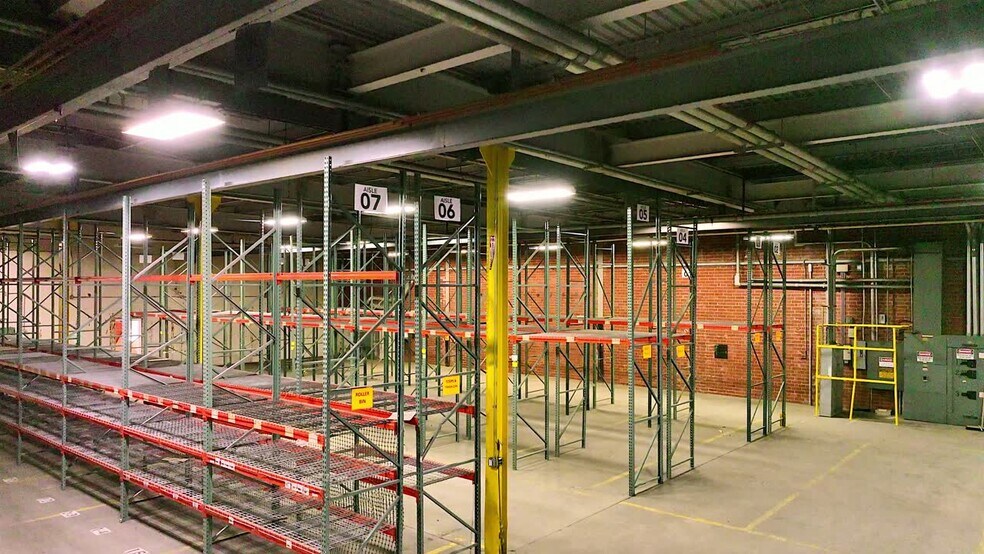 1350 Cunningham Rd N, Kinston, NC à louer - Vidéo sur l’inscription commerciale - Image 2 de 19