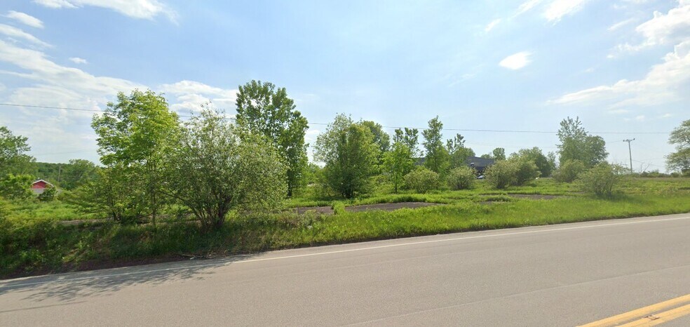 5816 Wattsburg Rd, Erie, PA for sale - Building Photo - Image 2 of 5