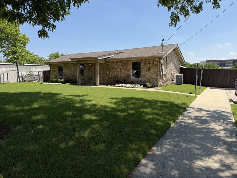414 N Kealy Ave, Lewisville, TX for sale - Building Photo - Image 3 of 54