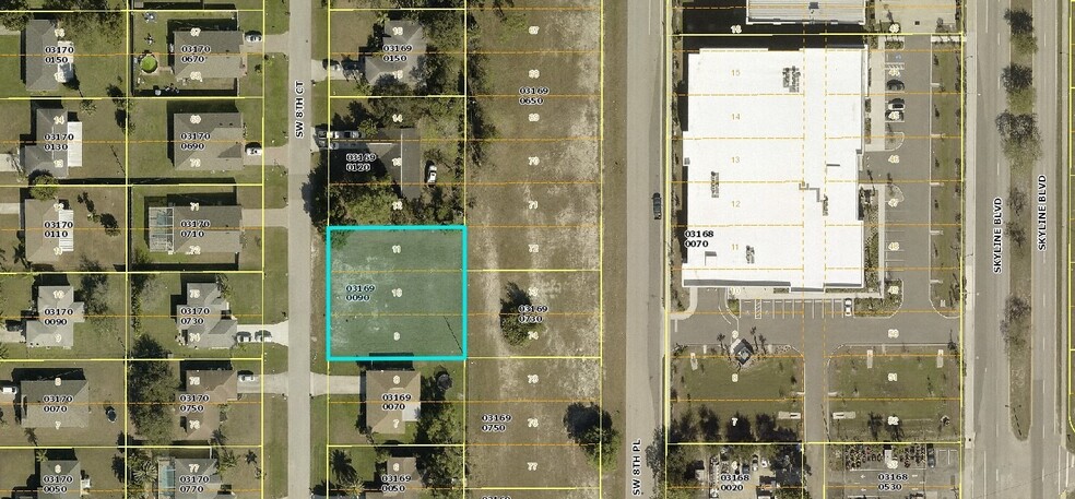 2707 SW 8th Ct, Cape Coral, FL à vendre - Photo du bâtiment - Image 2 de 3