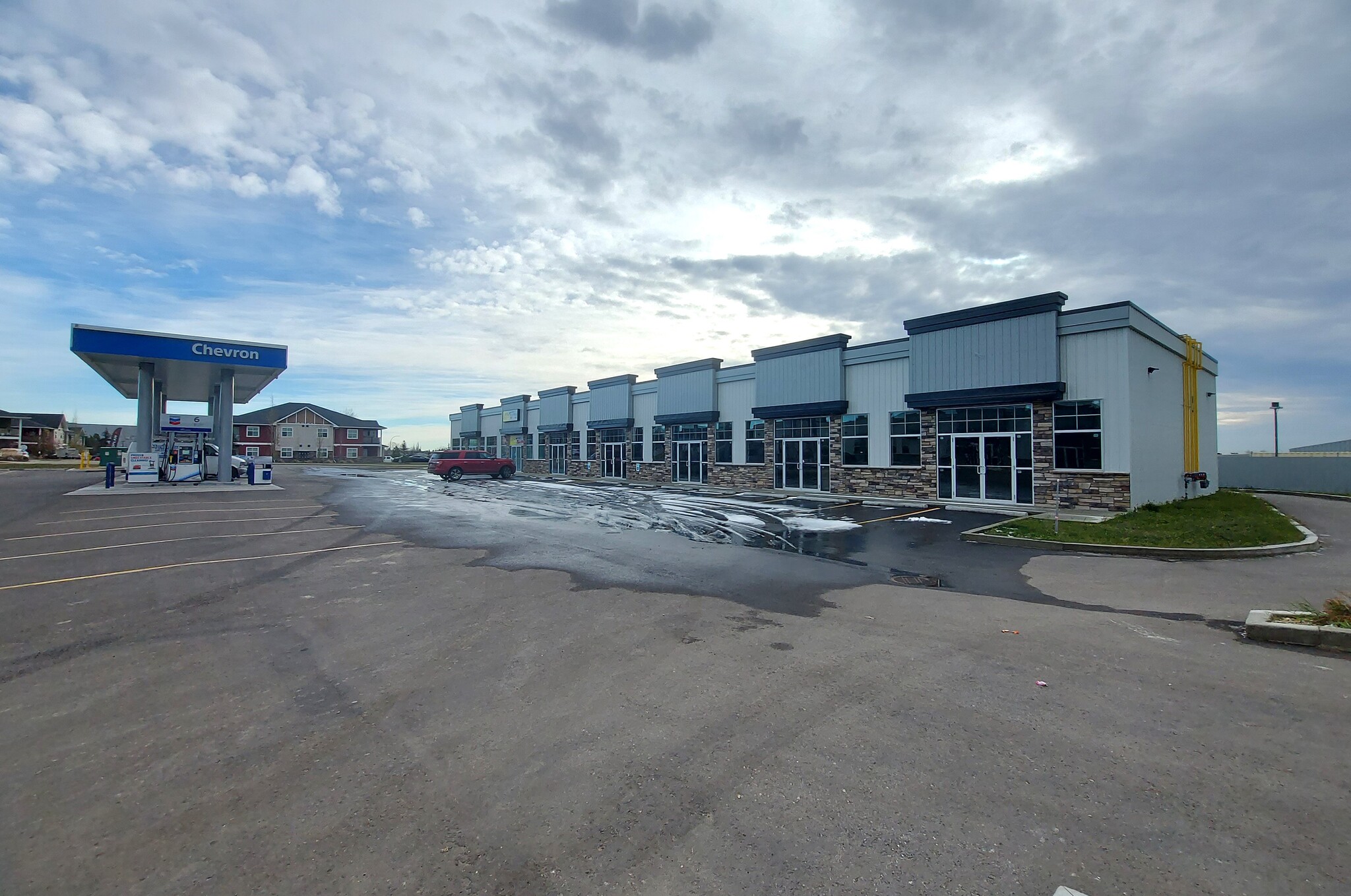 5302 Vista Trl, Blackfalds, AB for lease Building Photo- Image 1 of 7